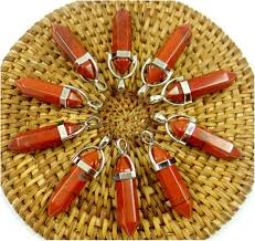 Elegant Red Jasper Crystal Pendant Necklace – Natural Healing Stone Jewelry